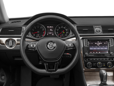 2016 Volkswagen Passat 1.8T SE Sedan 4D