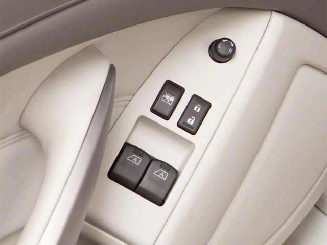 2010 INFINITI G37 Coupe x