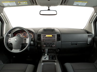 2010 Nissan Titan XE