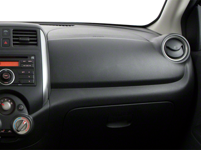 2013 Nissan Versa SV