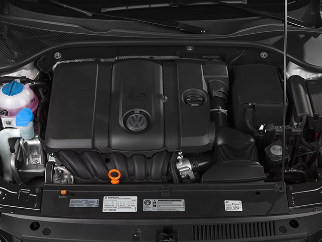 2014 Volkswagen Passat 1.8T S Sedan 4D