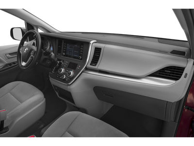 2018 Toyota Sienna XLE Minivan 4D