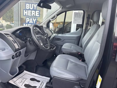 2017 Ford Transit Wagon XL w/Low Roof w/60/40 Side Door Van 3D