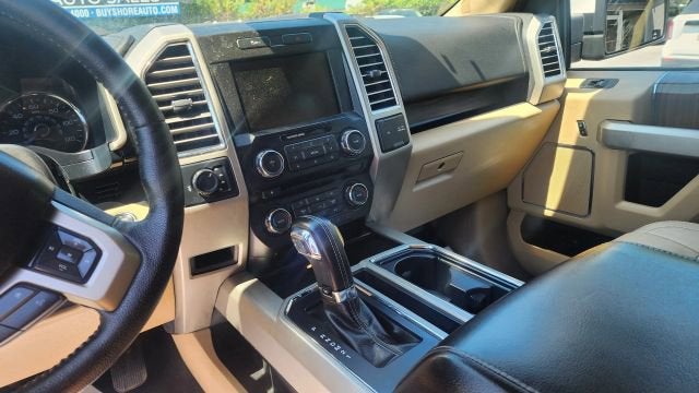 2015 Ford F-150 Lariat Pickup 4D 5 1/2 ft