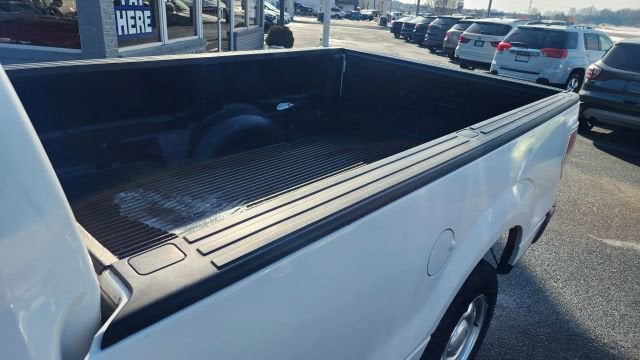 2013 Ford F-150 XL Pickup 2D 8 ft