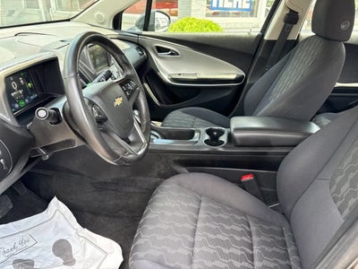 2014 Chevrolet Volt Sedan 4D