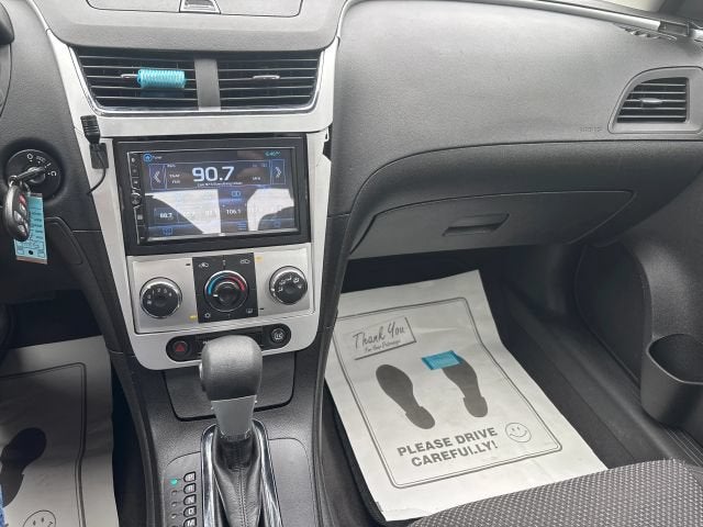 2011 Chevrolet Malibu LT w/1LT