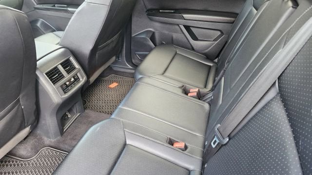 2018 Volkswagen Atlas SE 4Motion w/Tech Pkg Sport Utility 4D