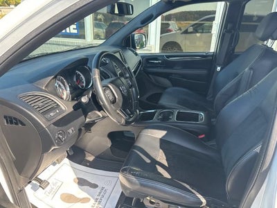 2016 Dodge Grand Caravan SXT Plus