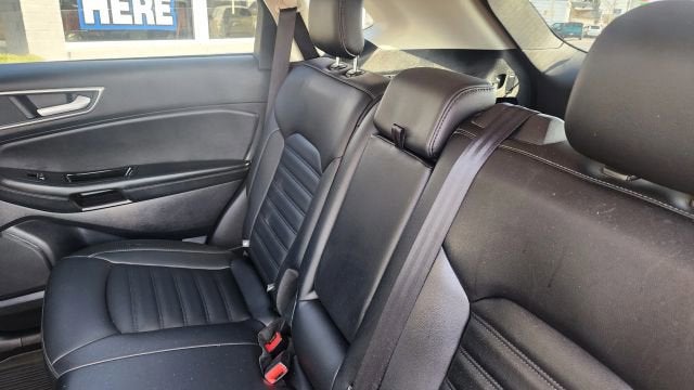 2020 Ford Edge SEL Sport Utility 4D