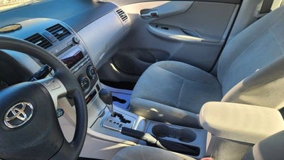 2011 Toyota Corolla LE Sedan 4D