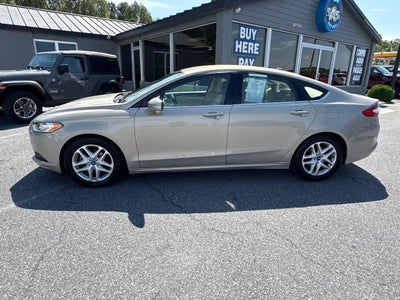 2015 Ford Fusion SE