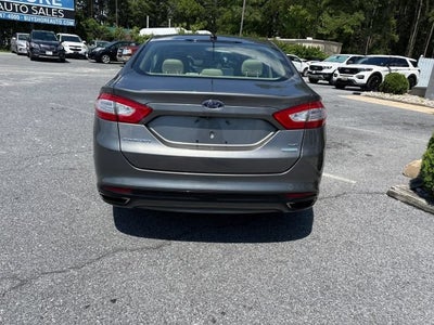 2014 Ford Fusion SE