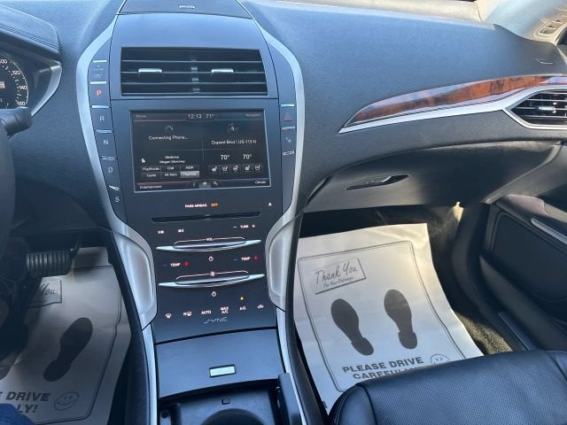 2016 Lincoln MKZ Sedan 4D