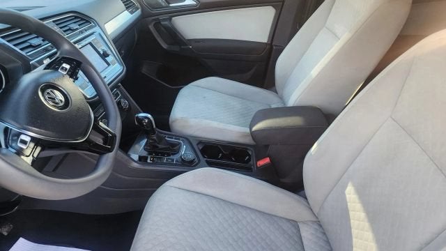 2018 Volkswagen Tiguan S