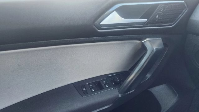 2018 Volkswagen Tiguan S