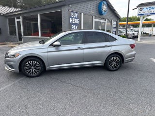 2019 Volkswagen Jetta 1.4T R-Line Sedan 4D