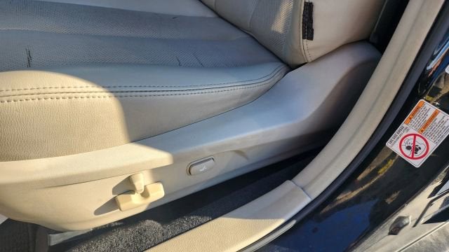 2010 Subaru Outback Ltd Pwr Moon/Navigation