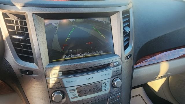 2010 Subaru Outback Ltd Pwr Moon/Navigation