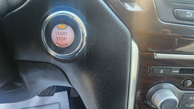 2015 Nissan Pathfinder SL