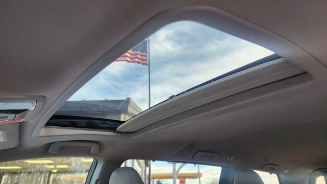 2017 Toyota Sienna XLE Premium Minivan 4D