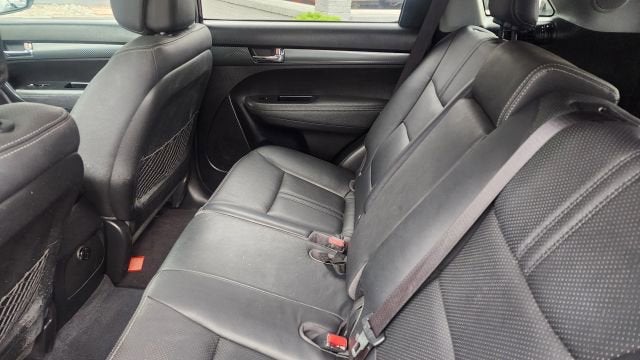 2011 Kia Sorento SX