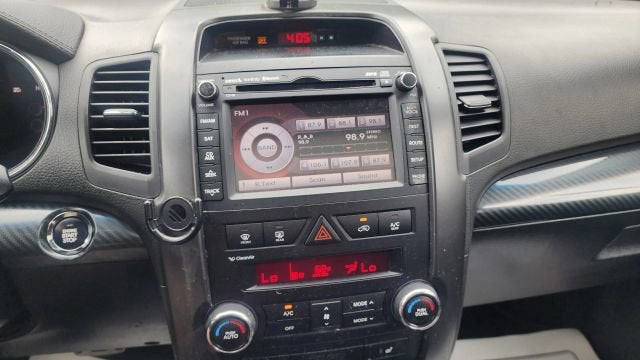 2011 Kia Sorento SX