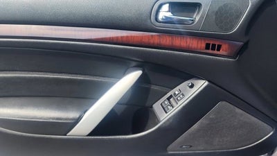 2010 INFINITI G37 Coupe x