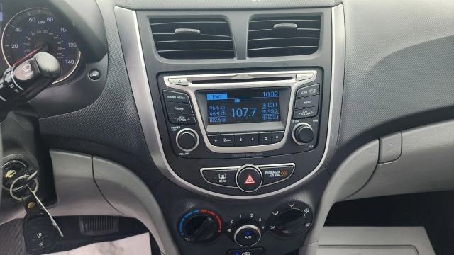 2017 Hyundai Accent Value Edition