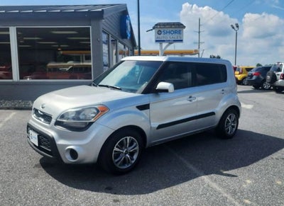 2013 Kia Soul Base