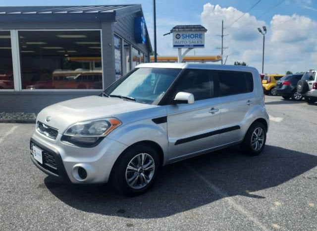2013 Kia Soul Base