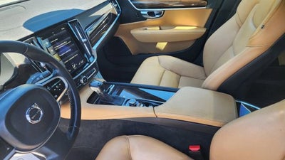 2018 Volvo S90 Momentum