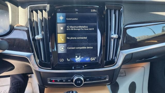 2018 Volvo S90 Momentum