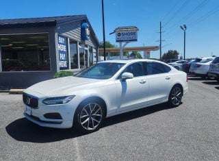 2018 Volvo S90 Momentum
