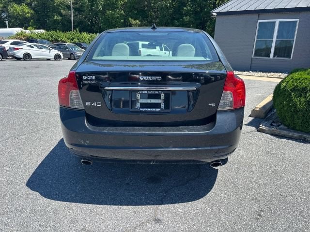 2008 Volvo S40 T5 Sedan 4D